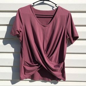 ✨LULULEMON✨ Twist Top